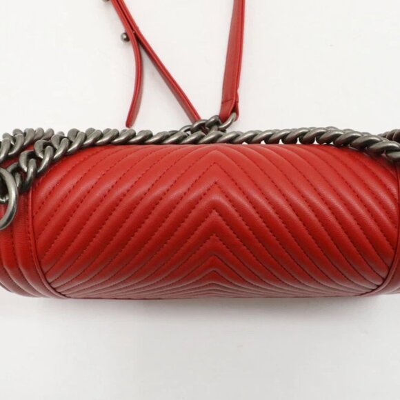 Chanel Medium Chevron Boy Bag - Red - Picture 6 of 16